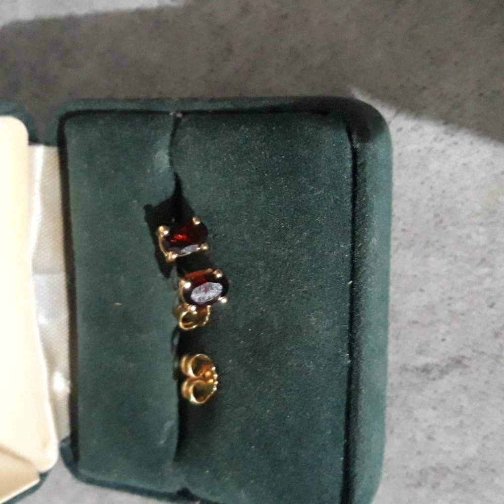 18K Yellow Gold Plated Sterling Silver Genuine Garnet Earrings 1.02 Carat - Picture 4 of 8